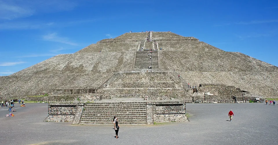 Pyramid of the Sun - Wikipedia