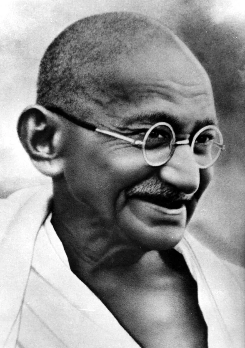File:Gandhi smiling R.jpg - Wikipedia