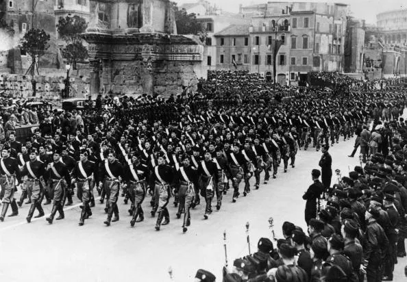 The Life and Death of Via dei Fori Imperiali: 1932-2015 ...