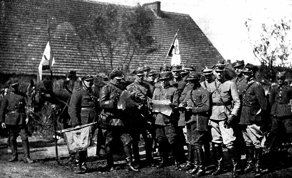 Command_of_Polish_Regiment_during_Polish-Soviet_war_1920.png