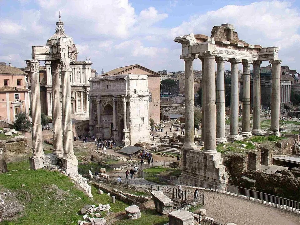File:Tavares.Forum.Romanum.redux.jpg - Wikimedia Commons