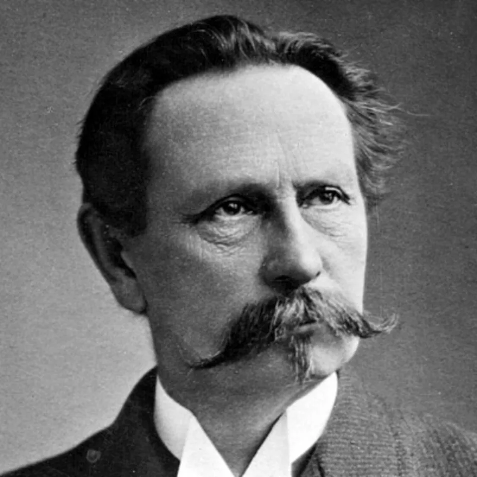 karl-benz-9208256-1-402.jpg