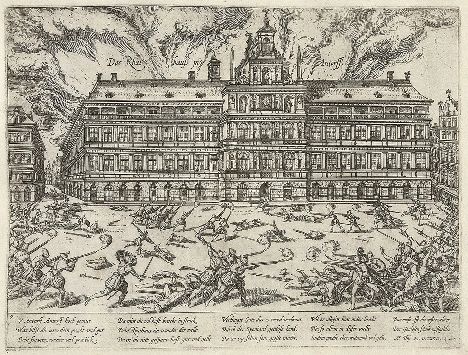 Incendio_Ayuntamiento_Amberes.jpg